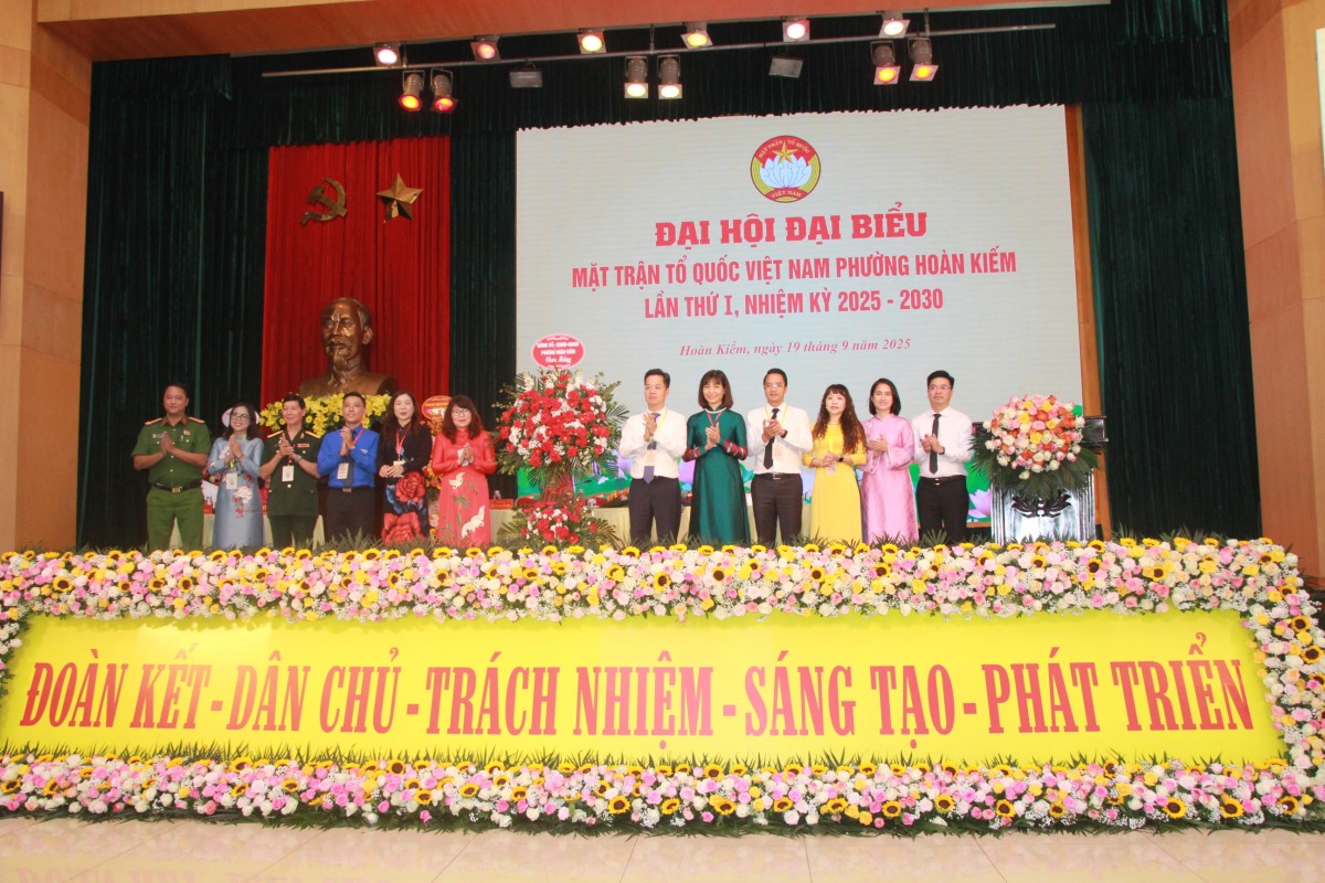 Nỗ lực cùng Đảng bộ, chính quyền xây dựng Hoàn Kiếm xứng đáng là phường kiểu mẫu của Thủ đô