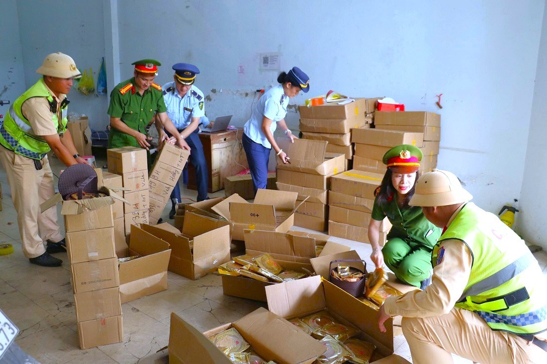 Phát hiện gần 4.200 chiếc bánh trung thu không rõ nguồn gốc xuất xứ