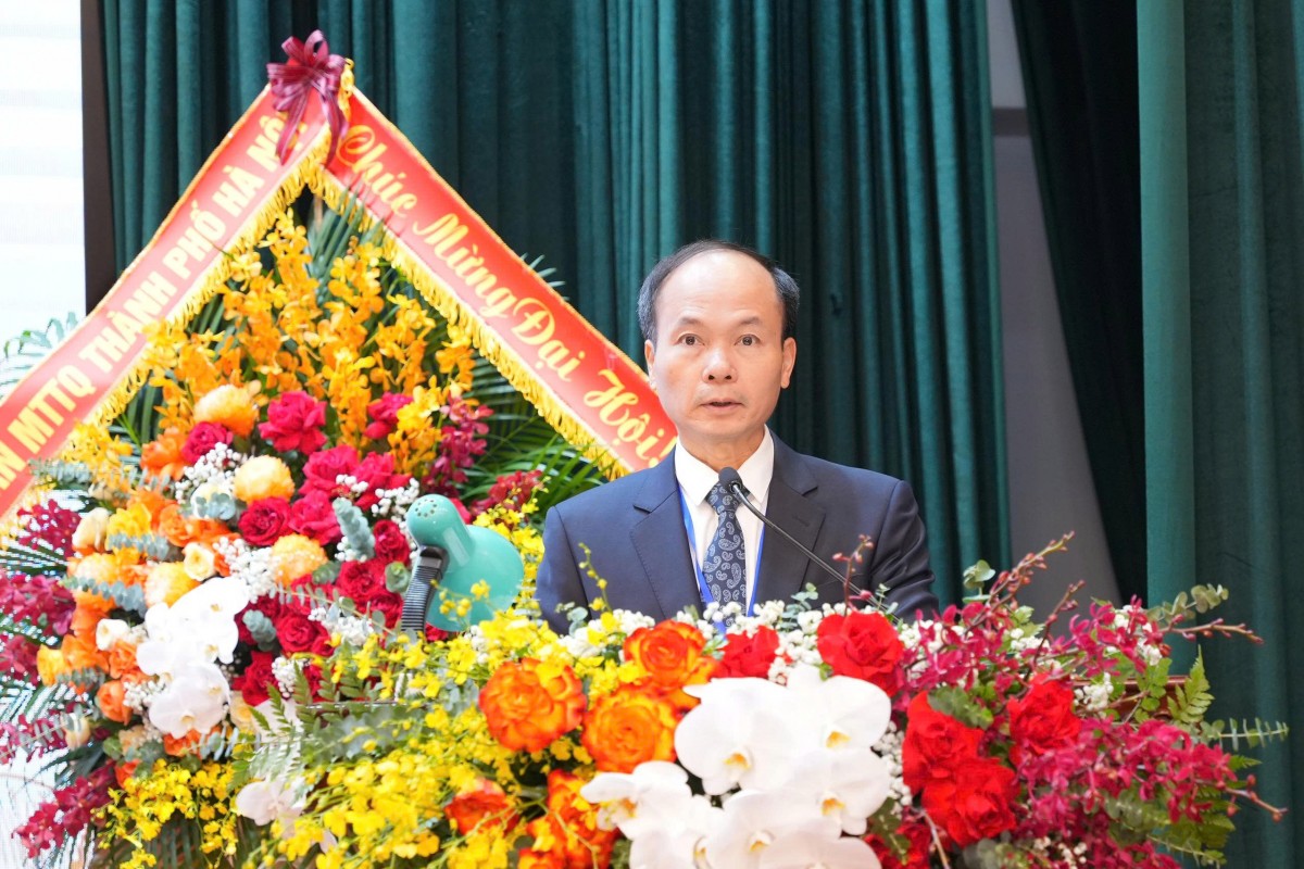 Ông Nguyễn Trường Giang giữ chức Chủ tịch Ủy ban MTTQ Việt Nam phường Việt Hưng nhiệm kỳ 2025 - 2030 Ông Nguyễn Trường Giang giữ chức Chủ tịch Ủy ban MTTQ Việt Nam phường Việt Hưng nhiệm kỳ 2025 - 2030