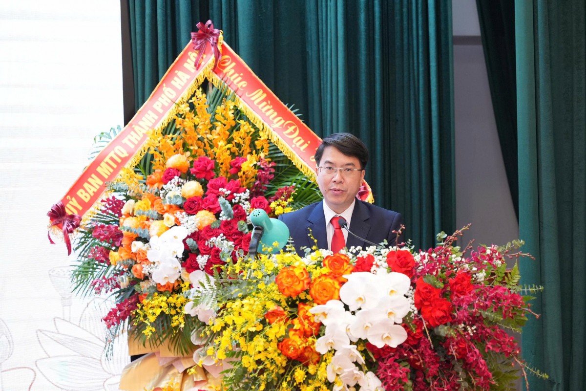 Ông Nguyễn Trường Giang giữ chức Chủ tịch Ủy ban MTTQ Việt Nam phường Việt Hưng nhiệm kỳ 2025 - 2030 Ông Nguyễn Trường Giang giữ chức Chủ tịch Ủy ban MTTQ Việt Nam phường Việt Hưng nhiệm kỳ 2025 - 2030