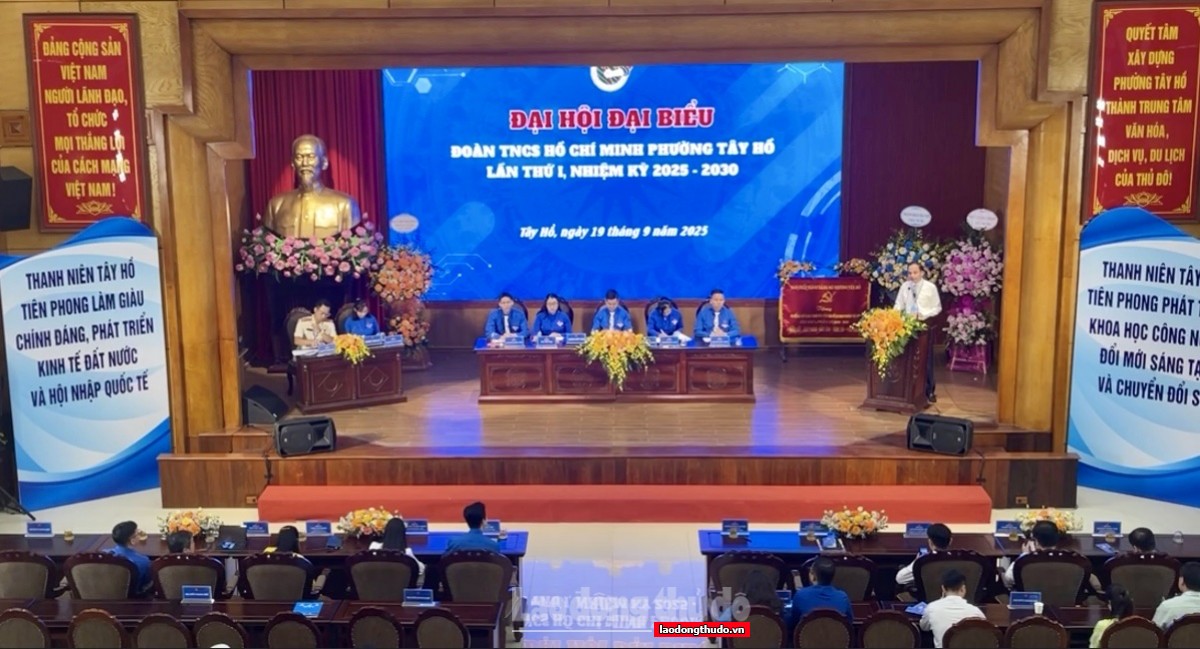 Thanh niên Tây Hồ tiên phong phát triển khoa học công nghệ, đổi mới sáng tạo và chuyển đổi số Thanh niên Tây Hồ tiên phong phát triển khoa học công nghệ, đổi mới sáng tạo và chuyển đổi số