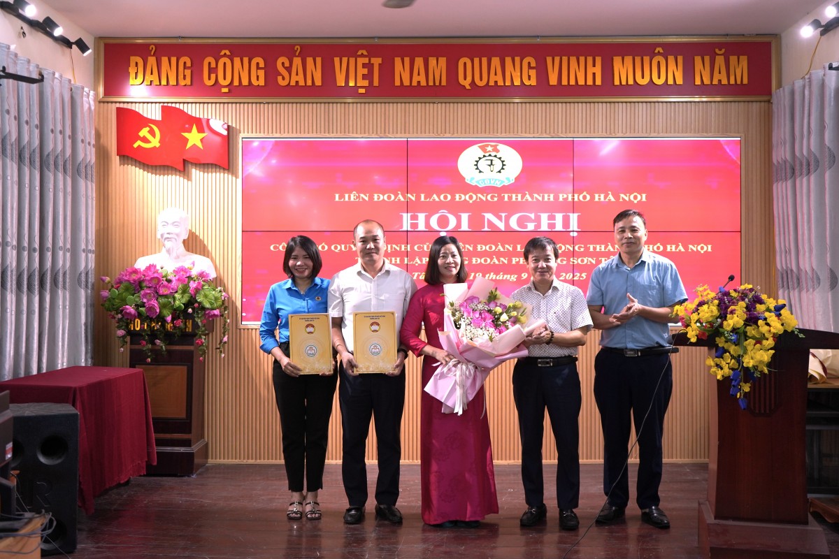 Sơn Tây: Xây dựng phong trào công nhân, viên chức, lao động ngày càng vững mạnh