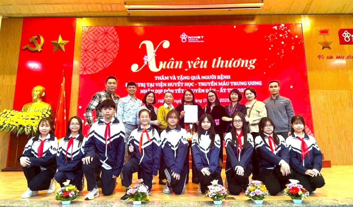 Công đoàn thắp sáng tinh thần sẻ chia