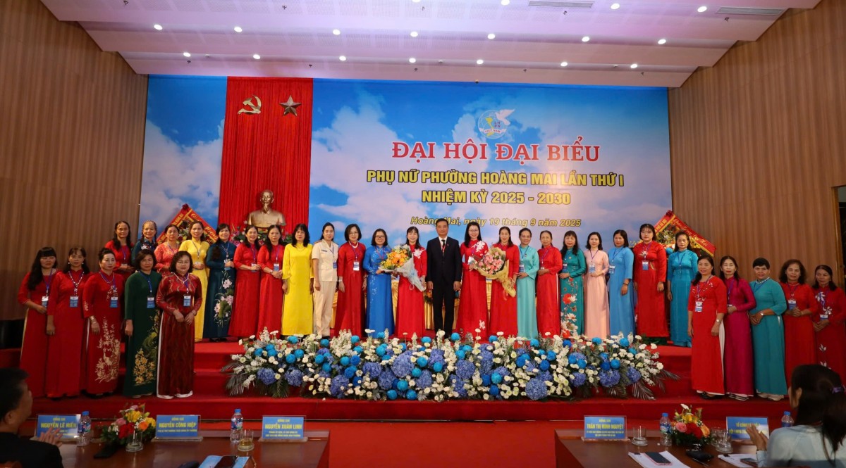 Ban Chấp hành Hội LHPN phường Hoàng Mai nhiệm kỳ 2025-2030 ra mắt.