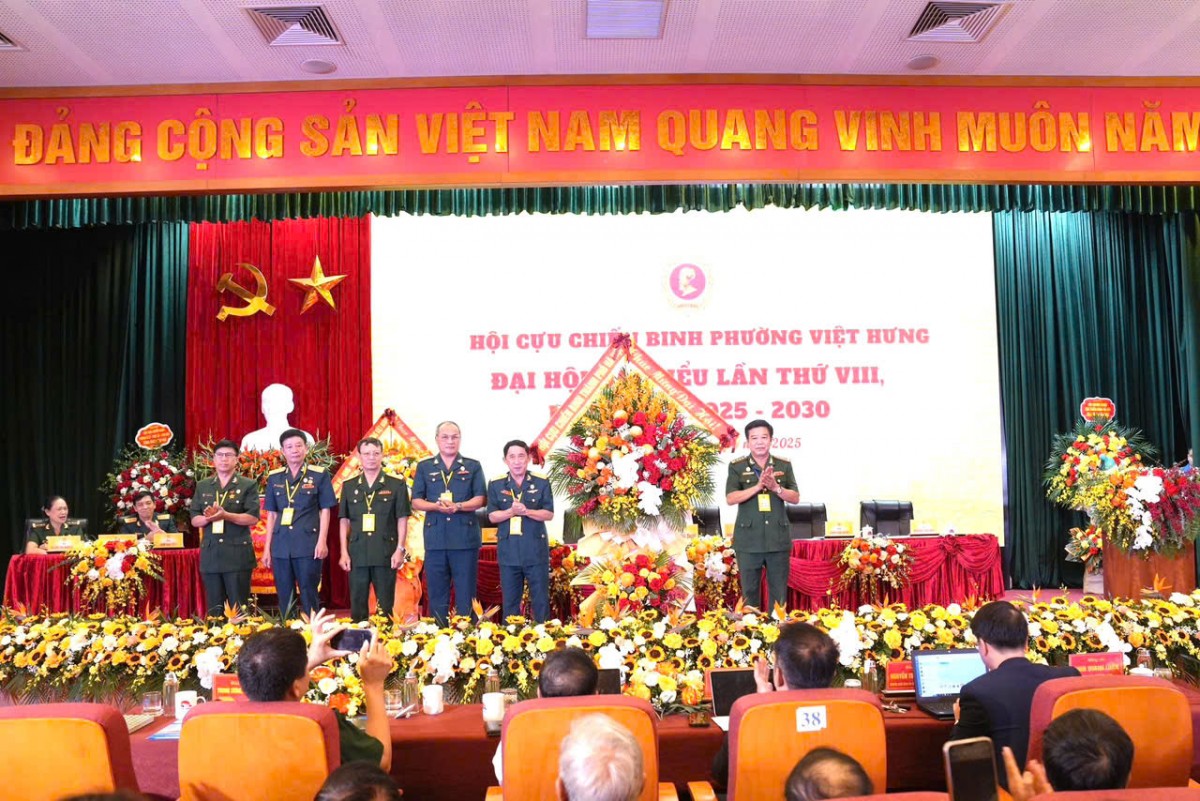 Ông Nguyễn Tiến Quảng làm Chủ tịch Hội Cựu chiến binh phường Việt Hưng khóa VIII, nhiệm kỳ 2025-2030