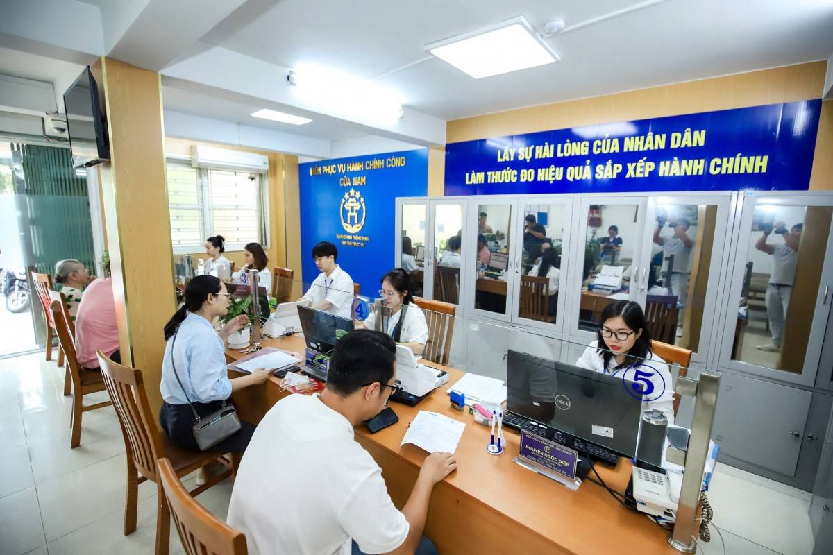 Hà Nội triển khai nhiều tiện ích miễn phí tại các Chi nhánh, Điểm Phục vụ hành chính công từ 1/8