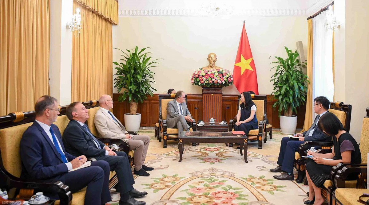 Thúc đẩy hơn nữa hợp tác du lịch, giao lưu nhân dân