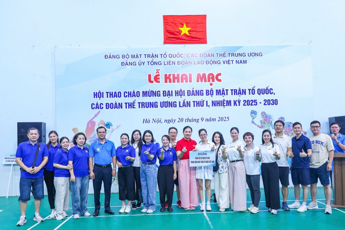 Sôi nổi Hội thao chào mừng Đại hội đại biểu Đảng bộ MTTQ, các đoàn thể Trung ương Sôi nổi Hội thao chào mừng Đại hội đại biểu Đảng bộ MTTQ, các đoàn thể Trung ương