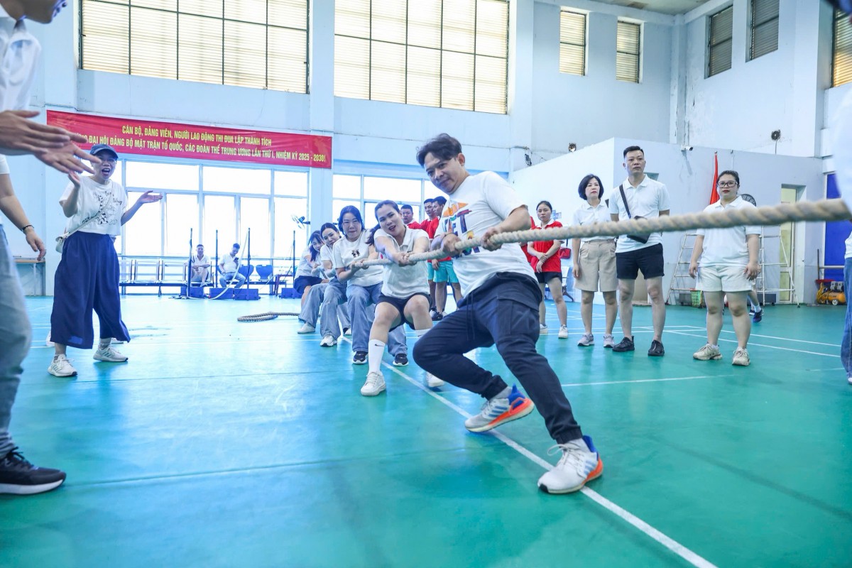 Sôi nổi Hội thao chào mừng Đại hội đại biểu Đảng bộ MTTQ, các đoàn thể Trung ương Sôi nổi Hội thao chào mừng Đại hội đại biểu Đảng bộ MTTQ, các đoàn thể Trung ương