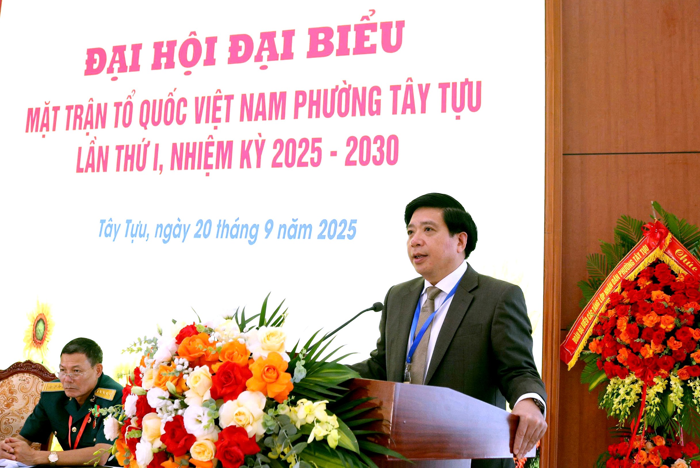 Khơi dậy sức dân, xây dựng phường Tây Tựu giàu đẹp, văn minh Khơi dậy sức dân, xây dựng phường Tây Tựu giàu đẹp, văn minh