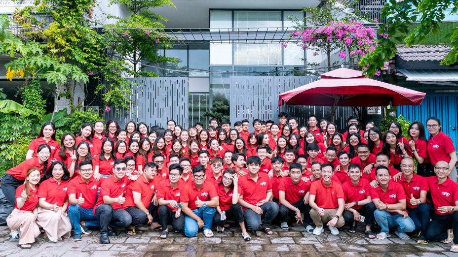 Chăm lo cho người lao động, góp phần xây dựng doanh nghiệp vững mạnh Chăm lo cho người lao động, góp phần xây dựng doanh nghiệp vững mạnh