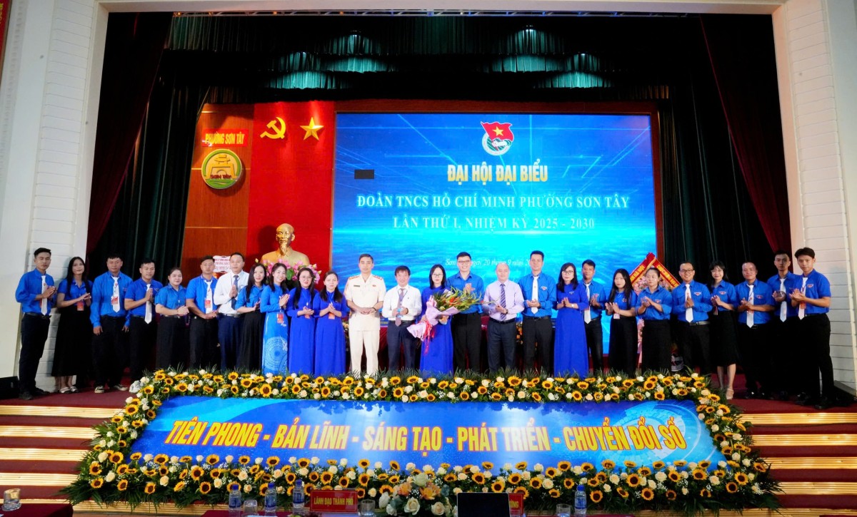 Đại hội đại biểu Đoàn TNCS Hồ Chí Minh phường Sơn Tây lần thứ I Đại hội đại biểu Đoàn TNCS Hồ Chí Minh phường Sơn Tây lần thứ I