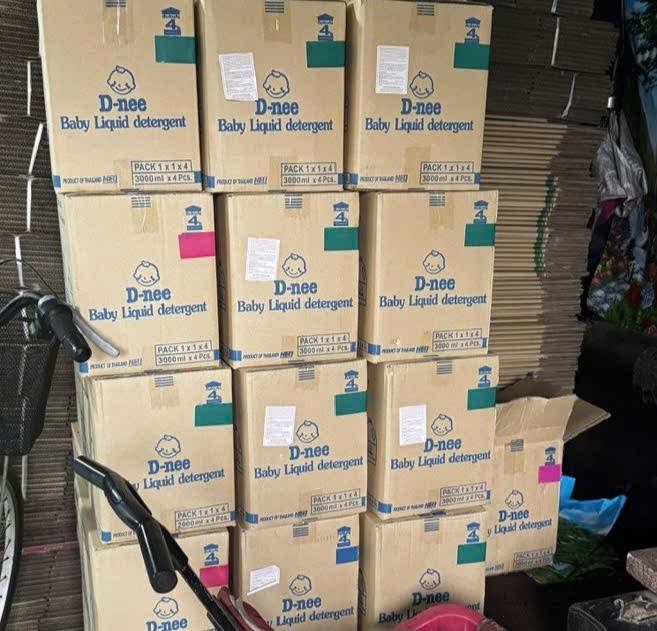 TP.HCM: Triệt phá đường dây sản xuất, buôn bán bột giặt và nước rửa toilet giả