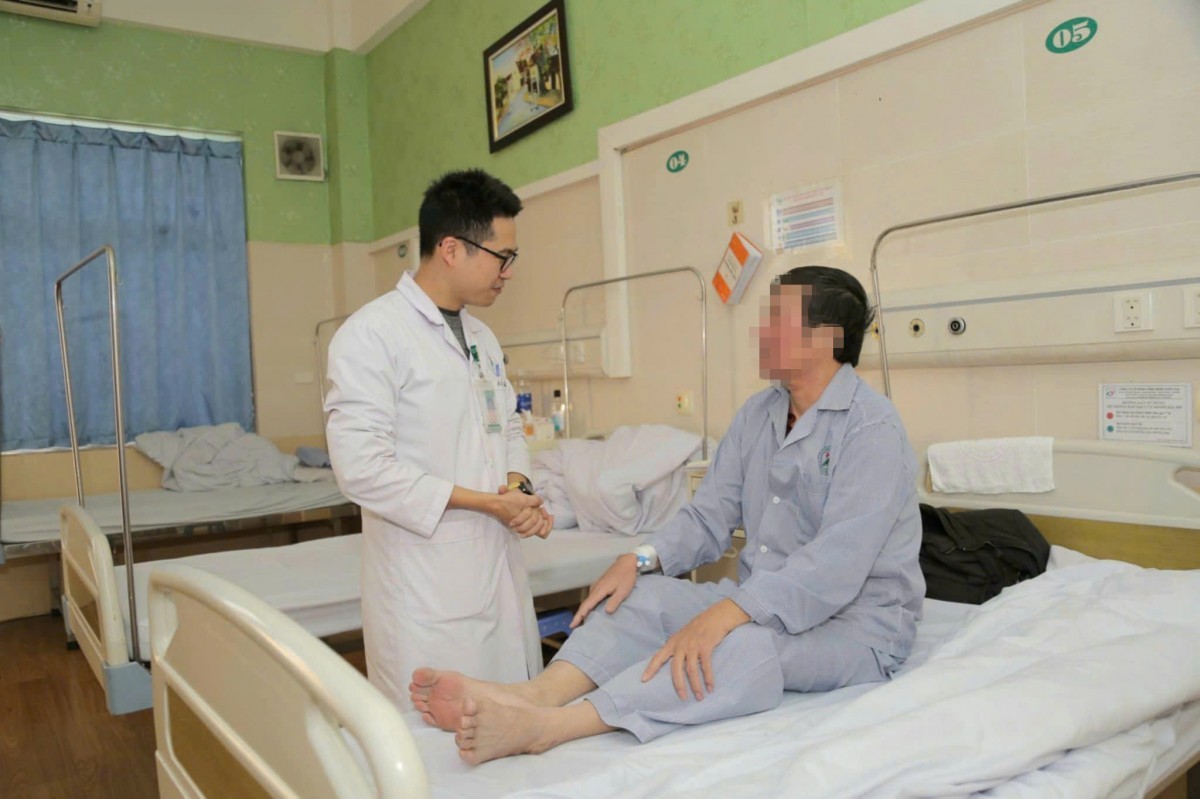 Kỳ 1:  Ngành Y kỳ vọng lớn vào Nghị quyết: Động lực đổi mới để chăm sóc sức khỏe toàn dân