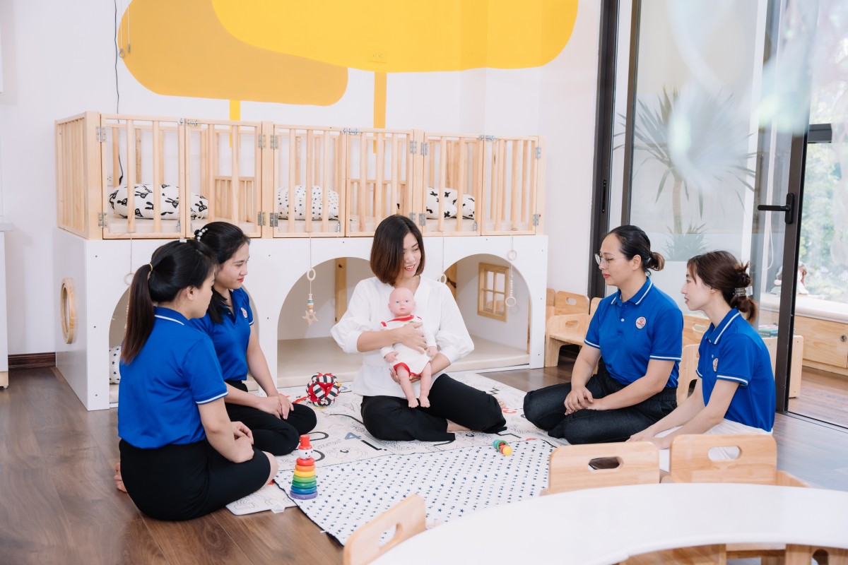 Giáo dục sớm: Hiểu đúng để không “lạc lối” giữa rừng phương pháp Giáo dục sớm: Hiểu đúng để không “lạc lối” giữa rừng phương pháp