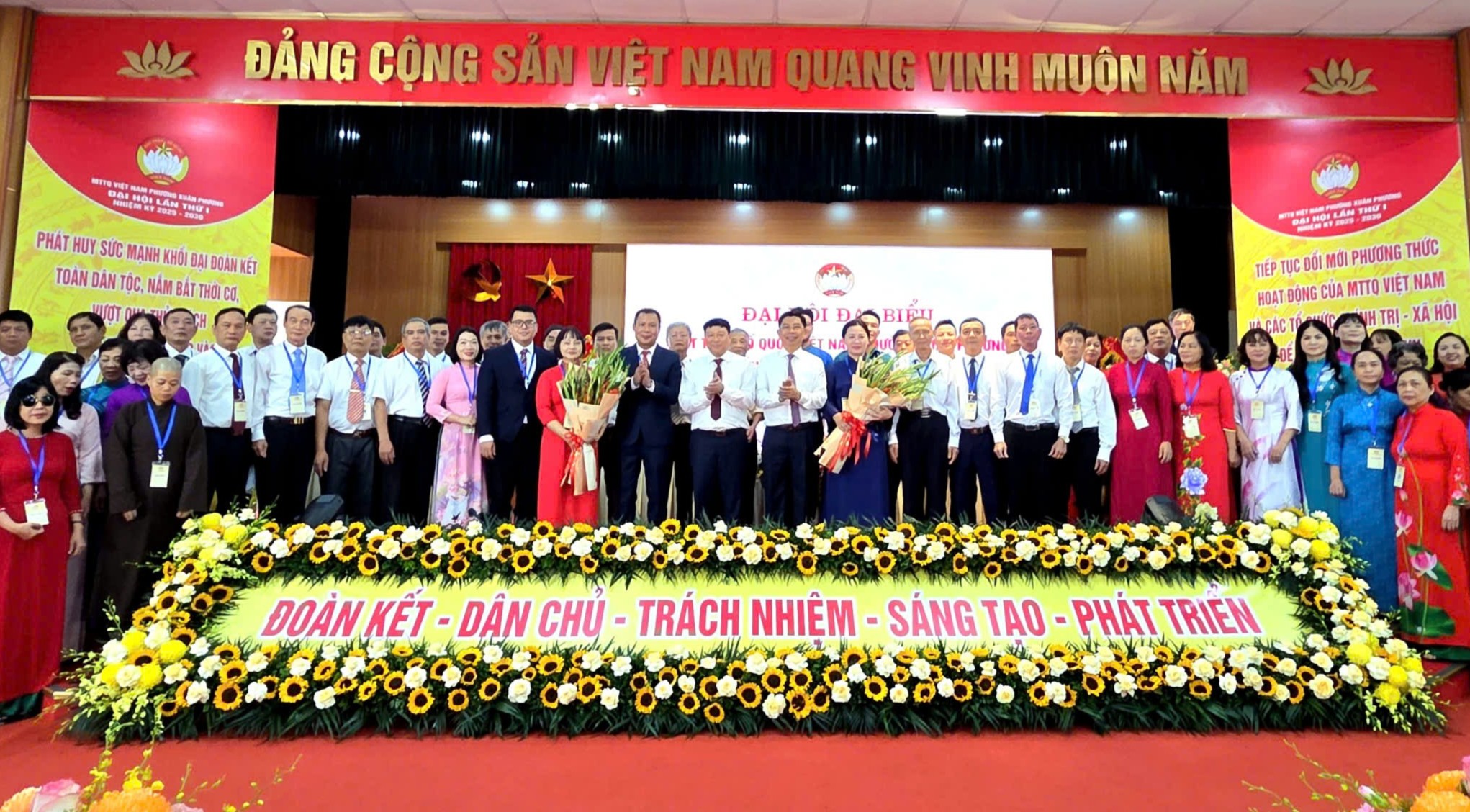 Ông Đỗ Thiện Đức giữ chức Chủ tịch Ủy ban MTTQ Việt Nam phường Xuân Phương