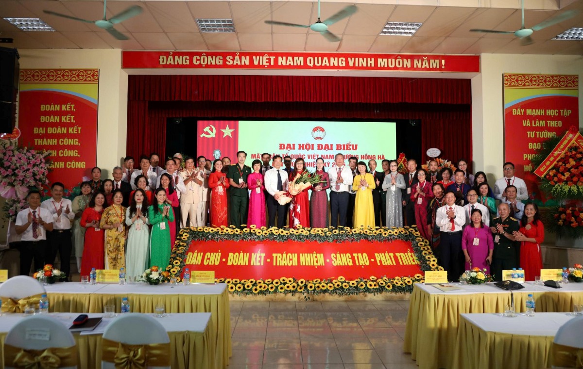 Mở rộng khối đại đoàn kết, xây dựng phường Hồng Hà “sáng – xanh – sạch – đẹp”