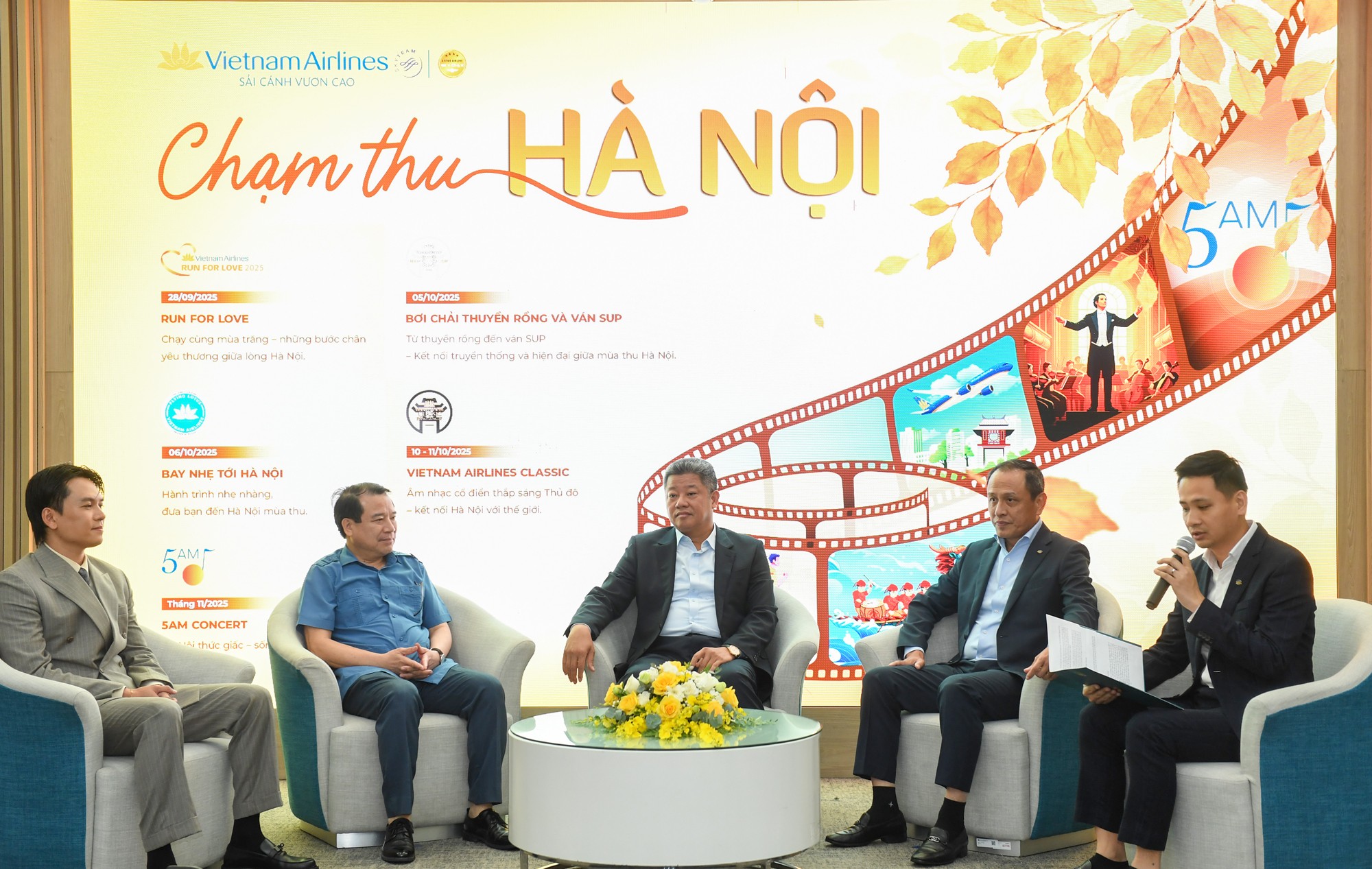 Quảng bá văn hóa, du lịch Thủ đô qua chiến dịch “Chạm thu Hà Nội”