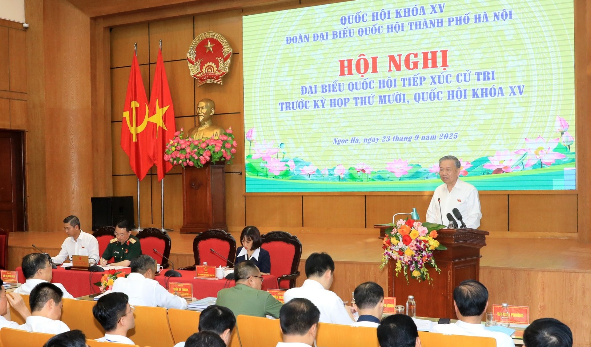 Tổng Bí thư Tô Lâm tiếp xúc cử tri thành phố Hà Nội