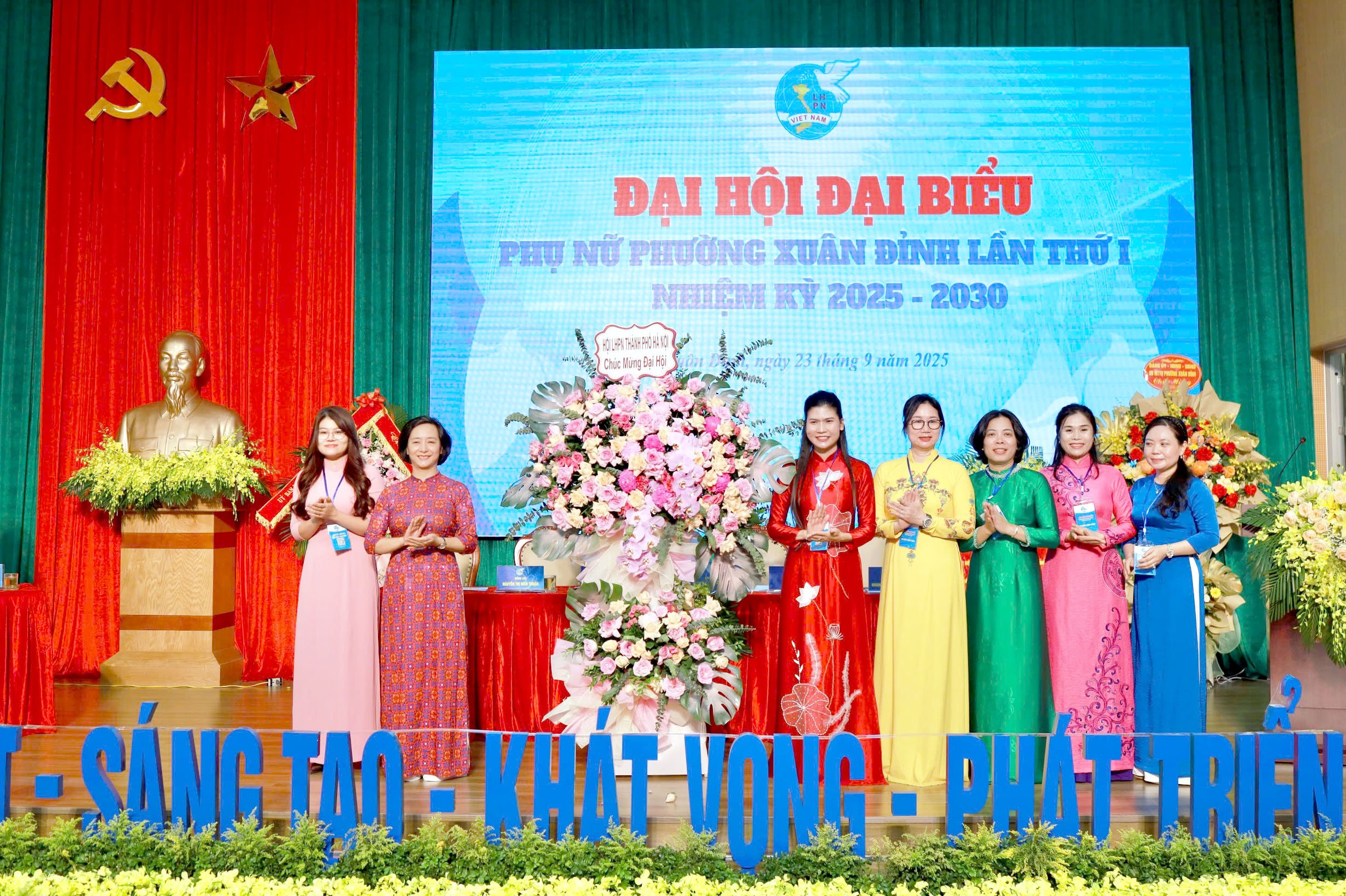 Đại hội phụ nữ phường Xuân Đỉnh: Đoàn kết để phát triển bền vững