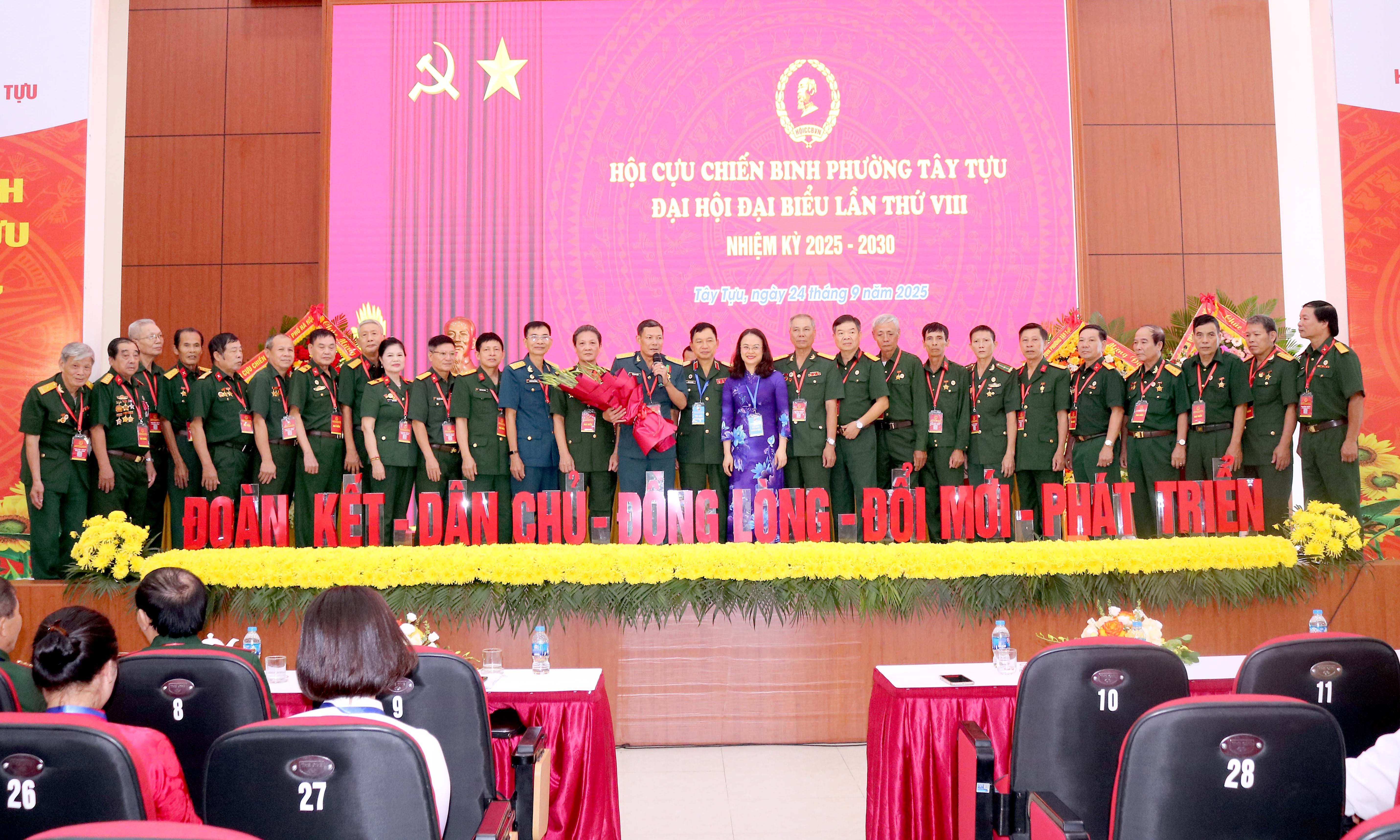 Hội cựu chiến binh phường Tây Tựu: Phát huy truyền thống “Bộ đội Cụ Hồ”, xây dựng phường giàu đẹp