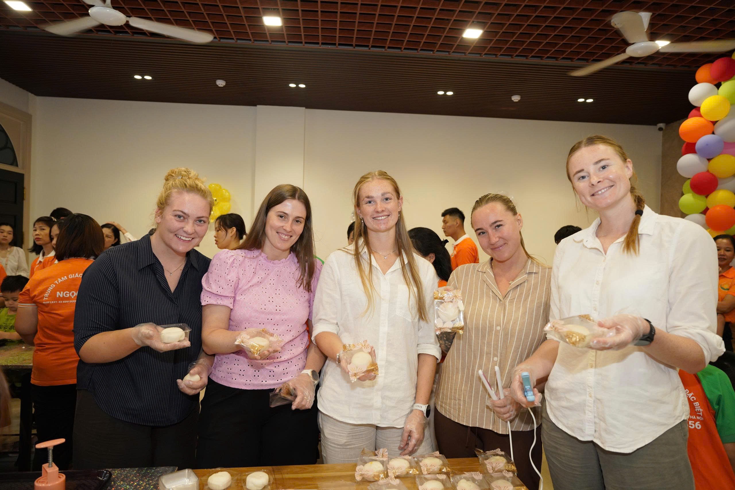 Công đoàn Trung tâm Ngọc Ân: Chú trọng nâng cao trình độ đội ngũ cán bộ để hội nhập Công đoàn Trung tâm Ngọc Ân: Chú trọng nâng cao trình độ đội ngũ cán bộ để hội nhập