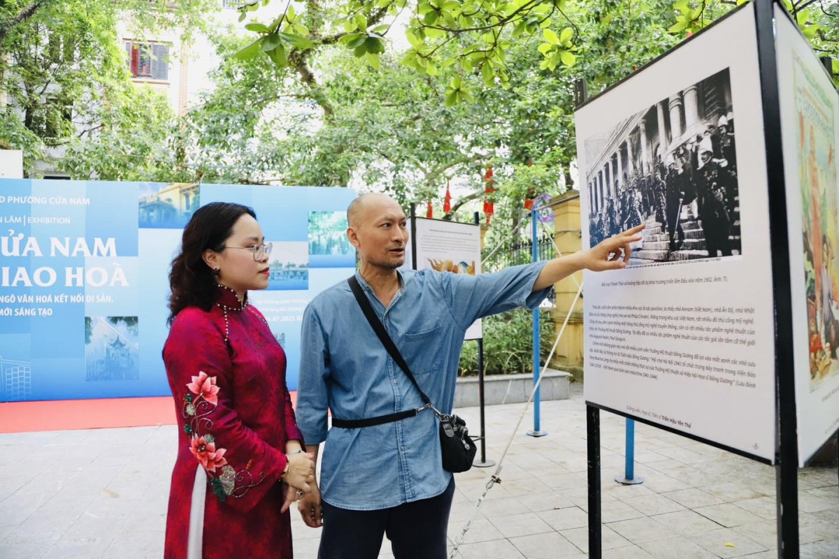 Khu phát triển thương mại và văn hóa được thành lập tại các tuyến phố, làng nghề Khu phát triển thương mại và văn hóa được thành lập tại các tuyến phố, làng nghề