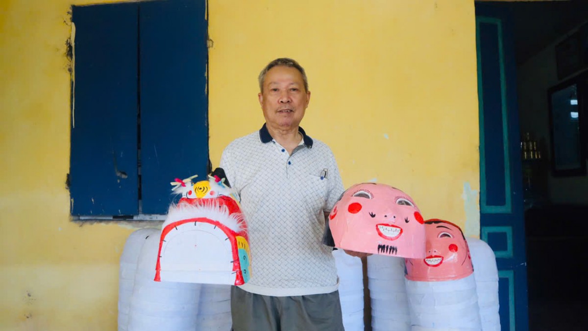 Người giữ hồn Trung thu qua những chiếc mặt nạ truyền thống Người giữ hồn Trung thu qua những chiếc mặt nạ truyền thống