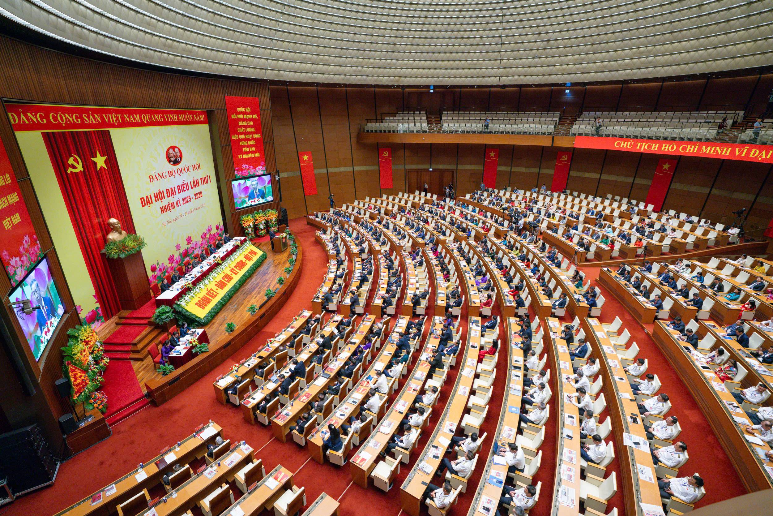 Tổng Bí thư Tô Lâm: Nâng cao tính Nhân dân, tính Đảng trong hoạt động của Quốc hội