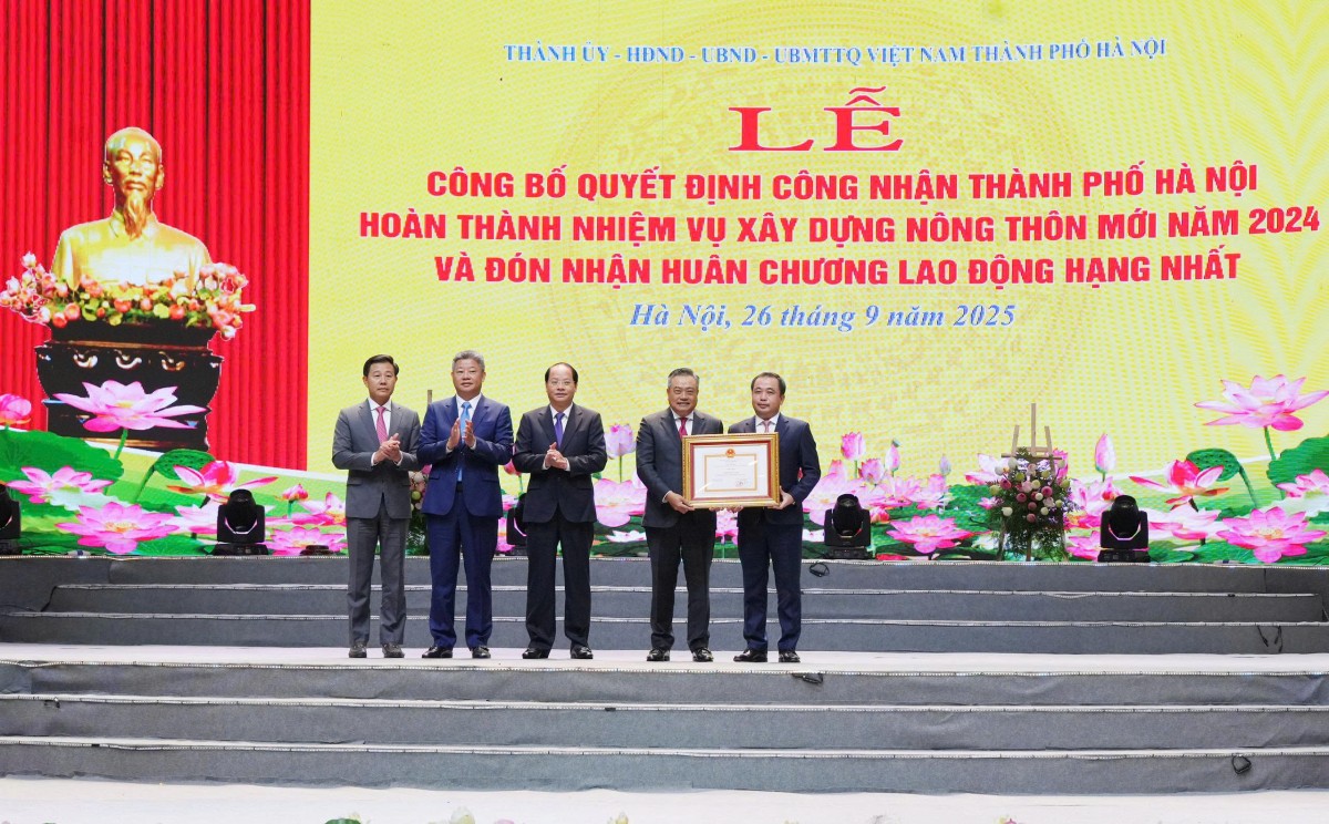 Hà Nội hoàn thành xây dựng nông thôn mới, đón nhận Huân chương Lao động hạng Nhất