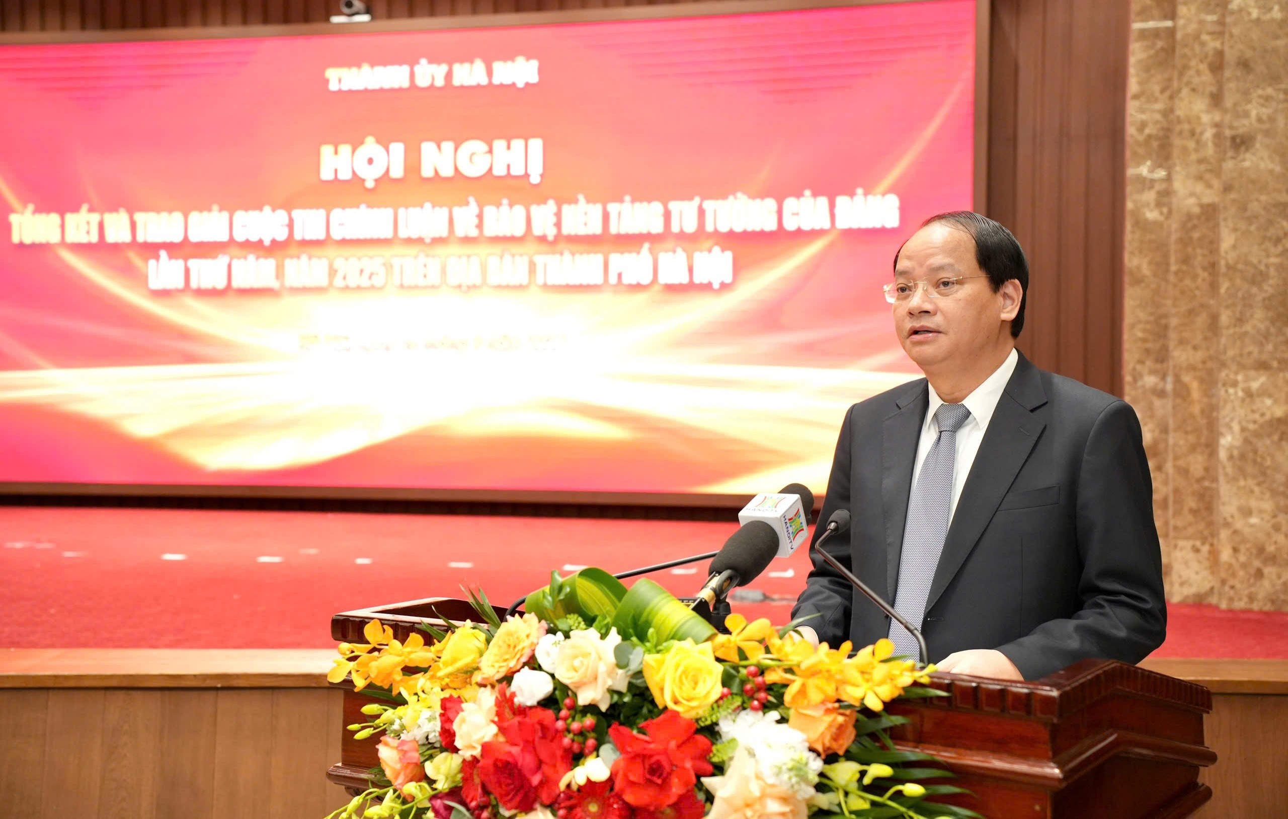 Khen thưởng 99 tác phẩm đạt giải Cuộc thi chính luận bảo vệ nền tảng tư tưởng của Đảng lần thứ Năm