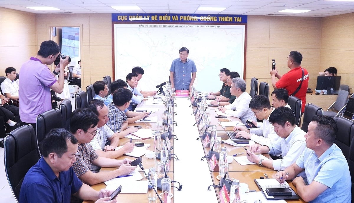 Bão Bualoi nhanh gấp đôi các cơn bão khác, dự kiến cấp 13 khi áp sát bờ biển Bắc Trung bộ