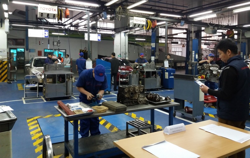 Công đoàn phối hợp tổ chức thi đua, khích lệ người lao động sáng kiến, sáng tạo