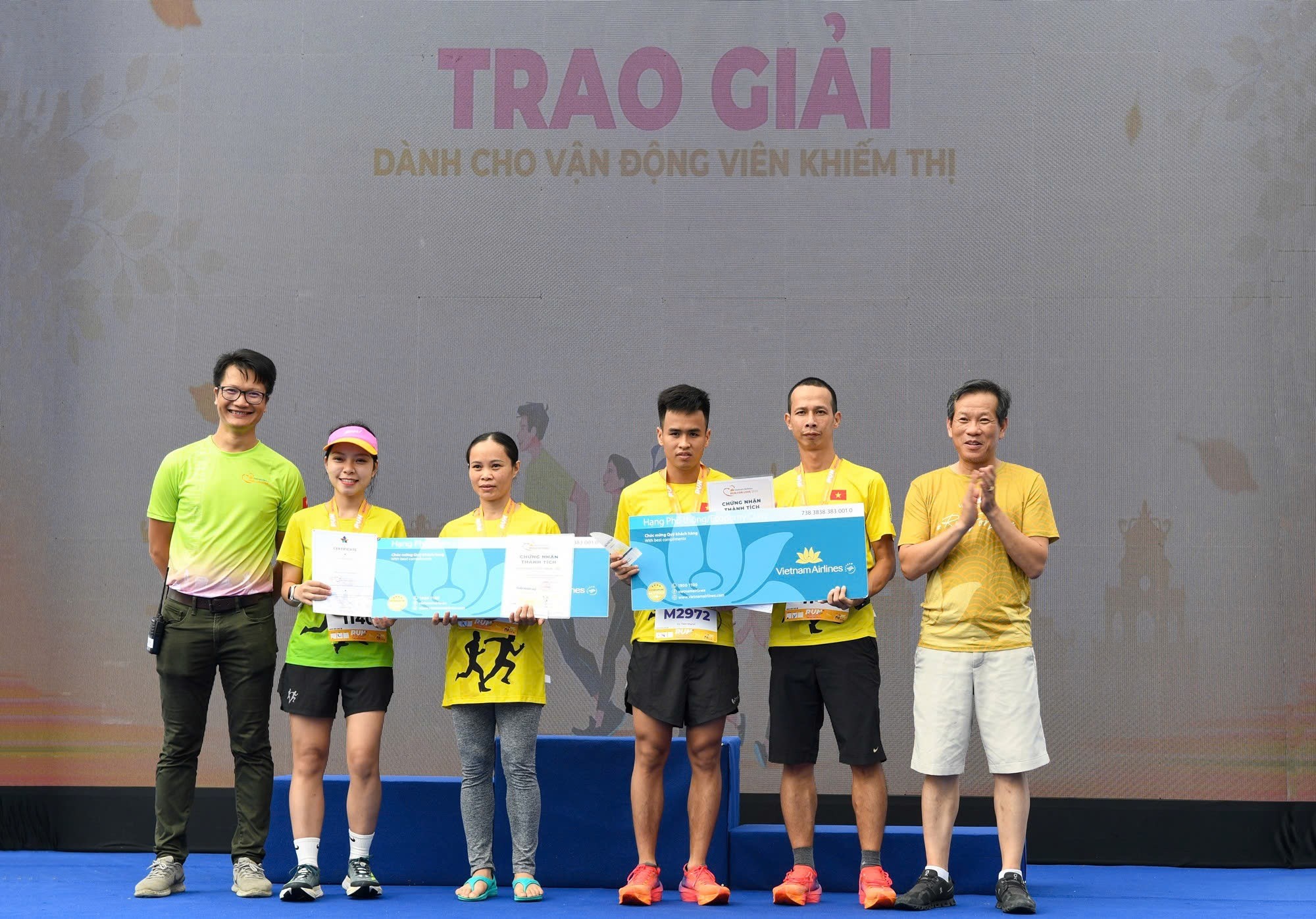 Giải chạy “Run For Love 2025” thành công rực rỡ, khởi động chuỗi chiến dịch “Chạm Thu Hà Nội”