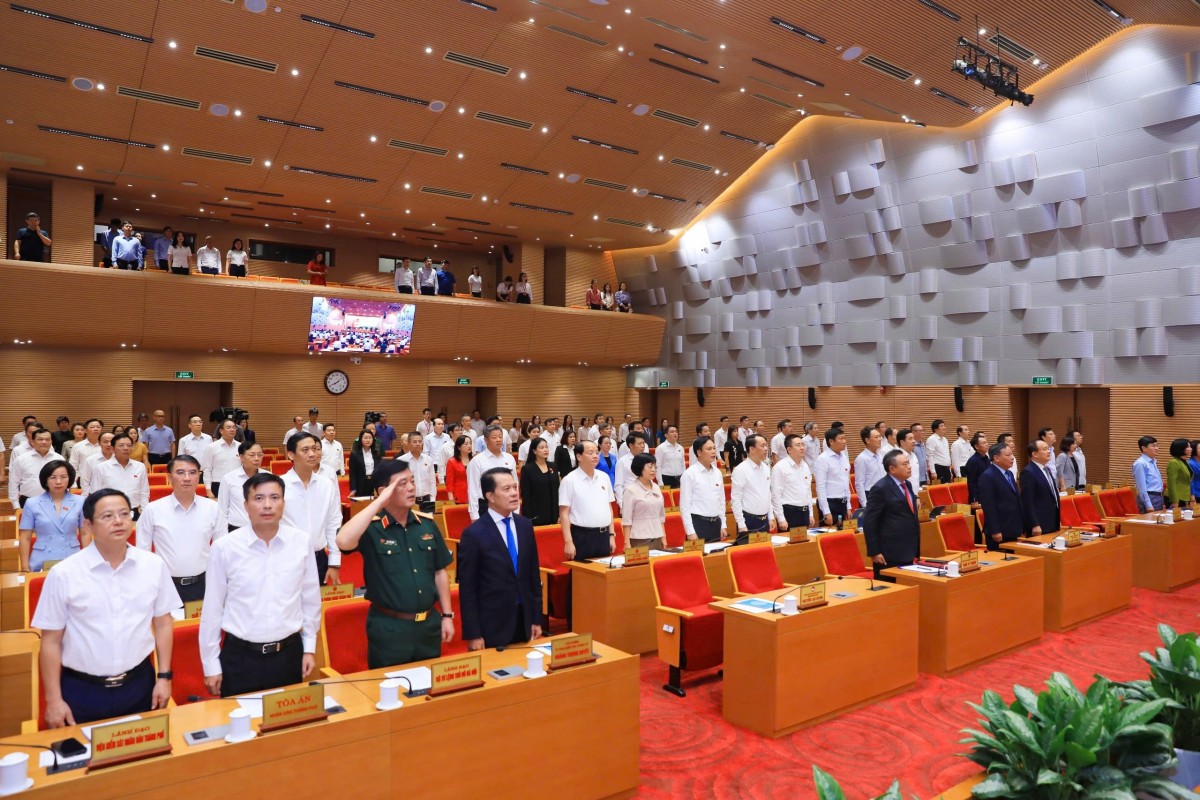 HĐND Thành phố xem xét mức chi hỗ trợ các lực lượng làm nhiệm vụ bảo vệ an ninh, trật tự ở cơ sở