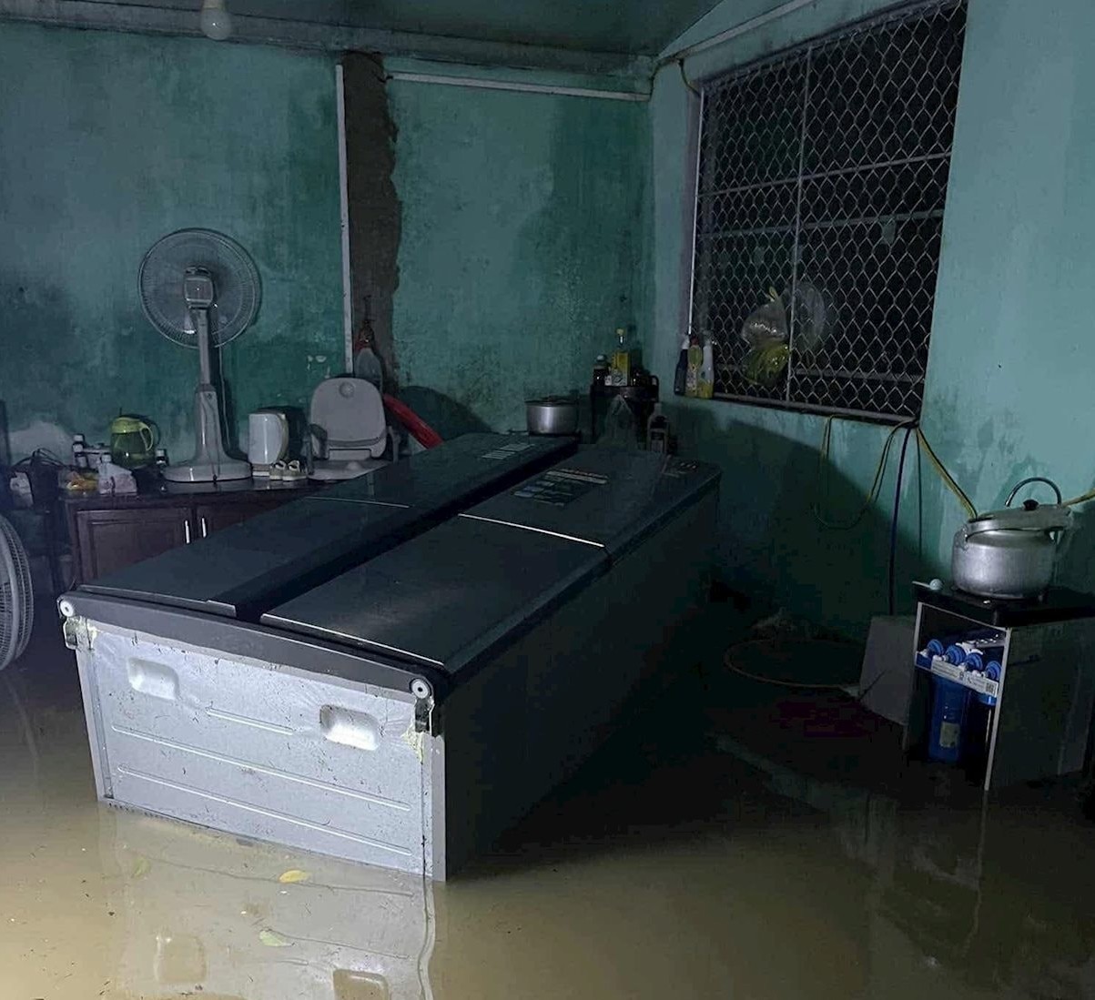 Nghệ An thiệt hại nặng nề sau bão số 10 Nghệ An thiệt hại nặng nề sau bão số 10