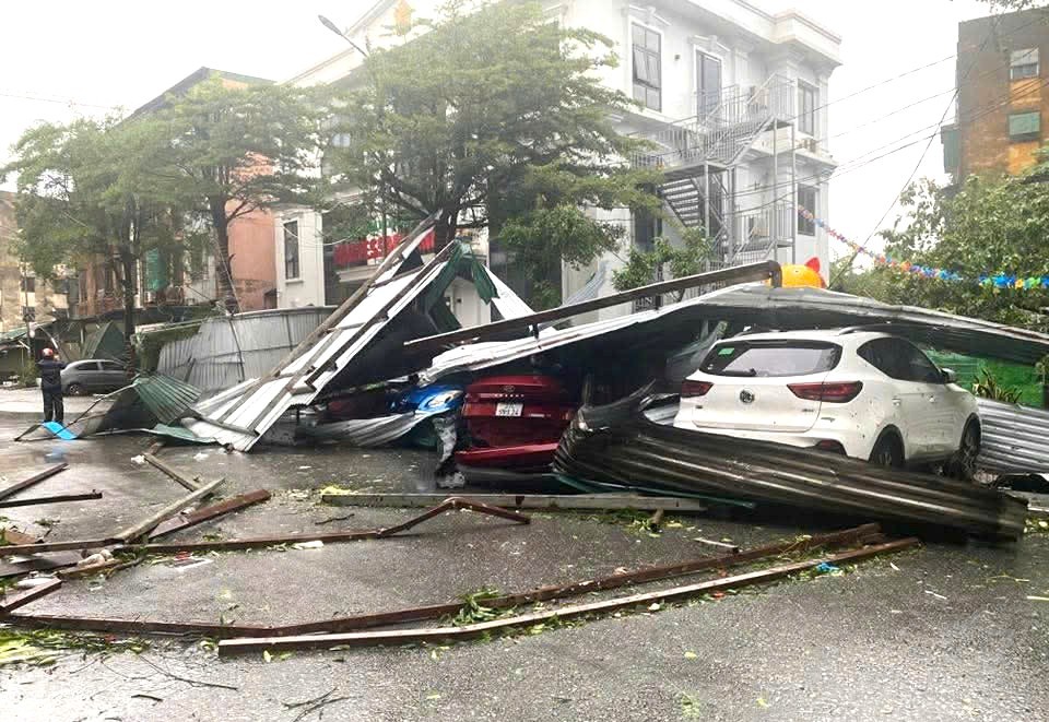 Tập trung triển khai ứng phó mưa lũ, lũ ống, lũ quét, sạt lở đất sau bão Bualoi