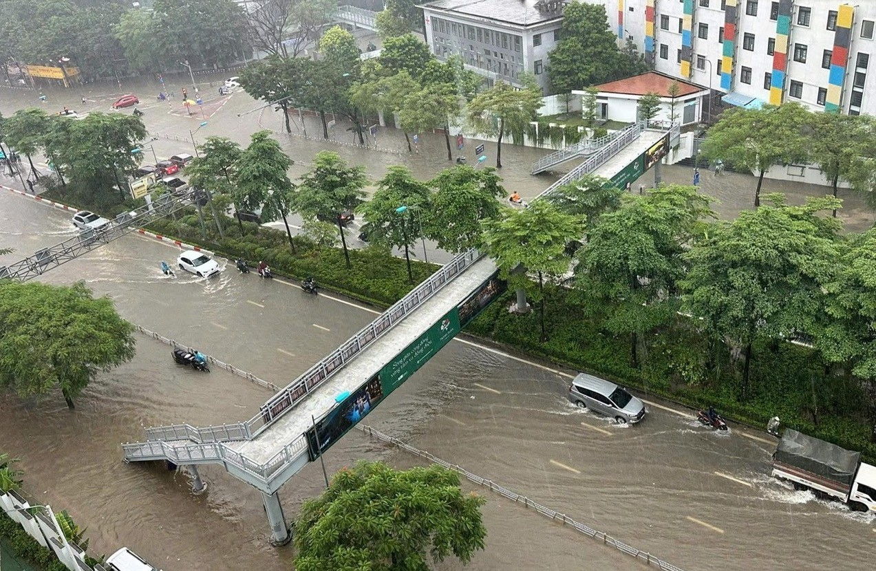 Ảnh hưởng bão số 10, các trường học chủ động xây dựng phương án học tập Ảnh hưởng bão số 10, các trường học chủ động xây dựng phương án học tập