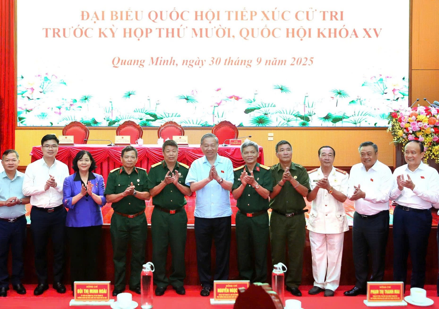 Tổng Bí thư Tô Lâm tiếp xúc cử tri Đơn vị bầu cử số 10, thành phố Hà Nội