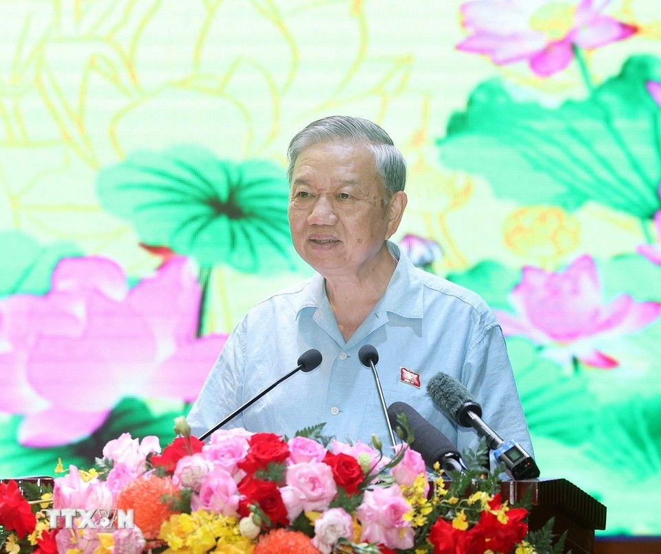 Tổng Bí thư Tô Lâm tiếp xúc cử tri Đơn vị bầu cử số 10, thành phố Hà Nội