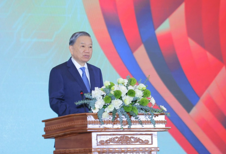 Tổng Bí thư Tô Lâm: Đặt khoa học công nghệ và đổi mới sáng tạo ở vị trí đột phá hàng đầu Tổng Bí thư Tô Lâm: Đặt khoa học công nghệ và đổi mới sáng tạo ở vị trí đột phá hàng đầu