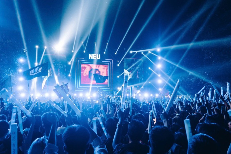 NEU Concert 2025 - Đêm nhạc bùng nổ chào tân K67, mở màn chuỗi sự kiện 70 năm NEU