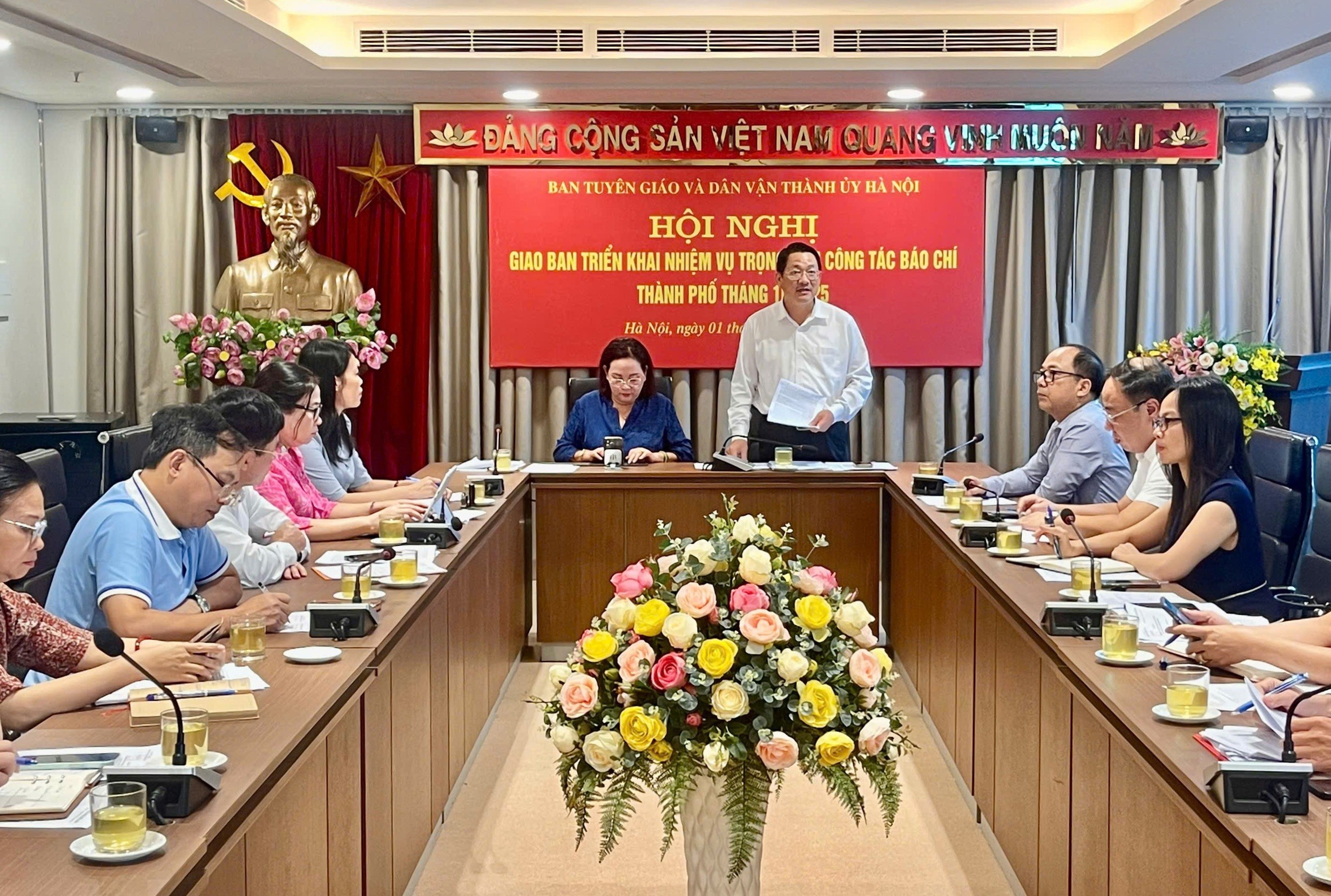 Tập trung tuyên truyền cao điểm về Đại hội XVIII Đảng bộ thành phố Hà Nội