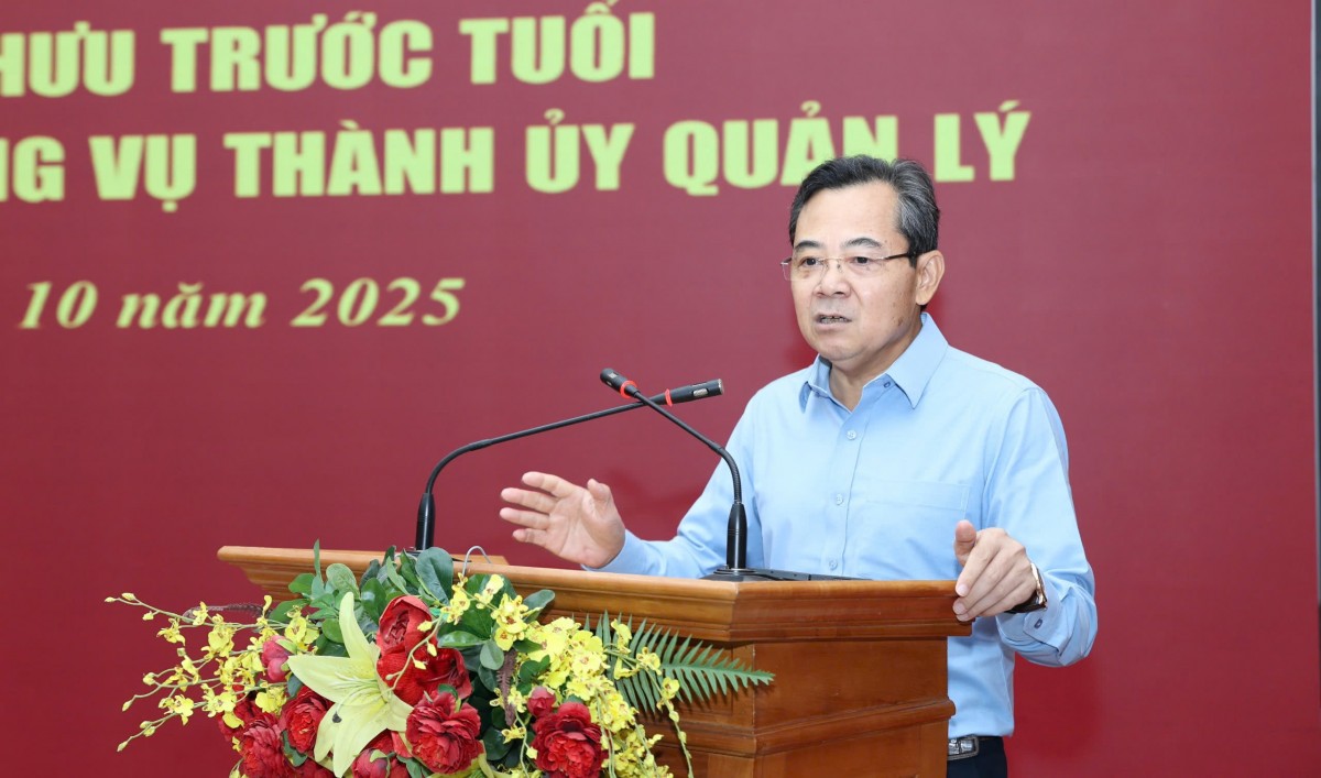 Công bố Quyết định của Thành ủy Hà Nội về công tác cán bộ tại MTTQ Việt Nam thành phố Công bố Quyết định của Thành ủy Hà Nội về công tác cán bộ tại MTTQ Việt Nam thành phố