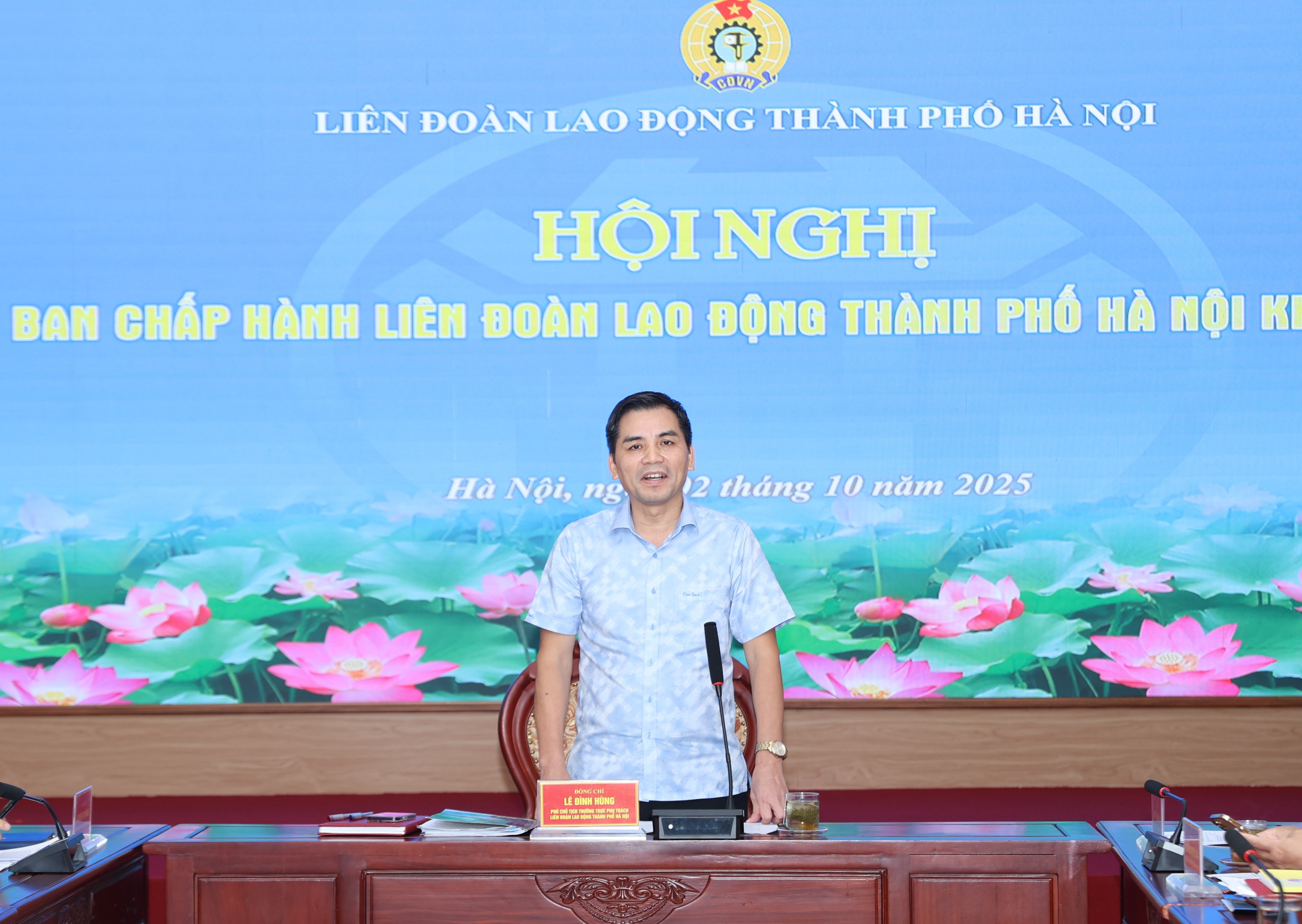 Ban Chấp hành LĐLĐ thành phố Hà Nội khoá XVII tổ chức kỳ họp lần thứ mười Ban Chấp hành LĐLĐ thành phố Hà Nội khoá XVII tổ chức kỳ họp lần thứ mười