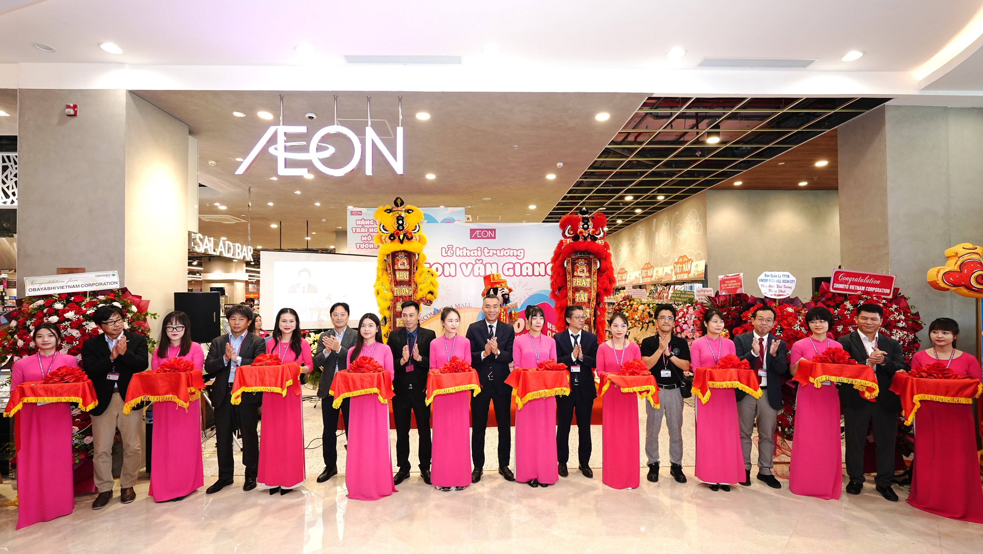 Khai trương Trung tâm Bách hoá tổng hợp và Siêu thị AEON Văn Giang