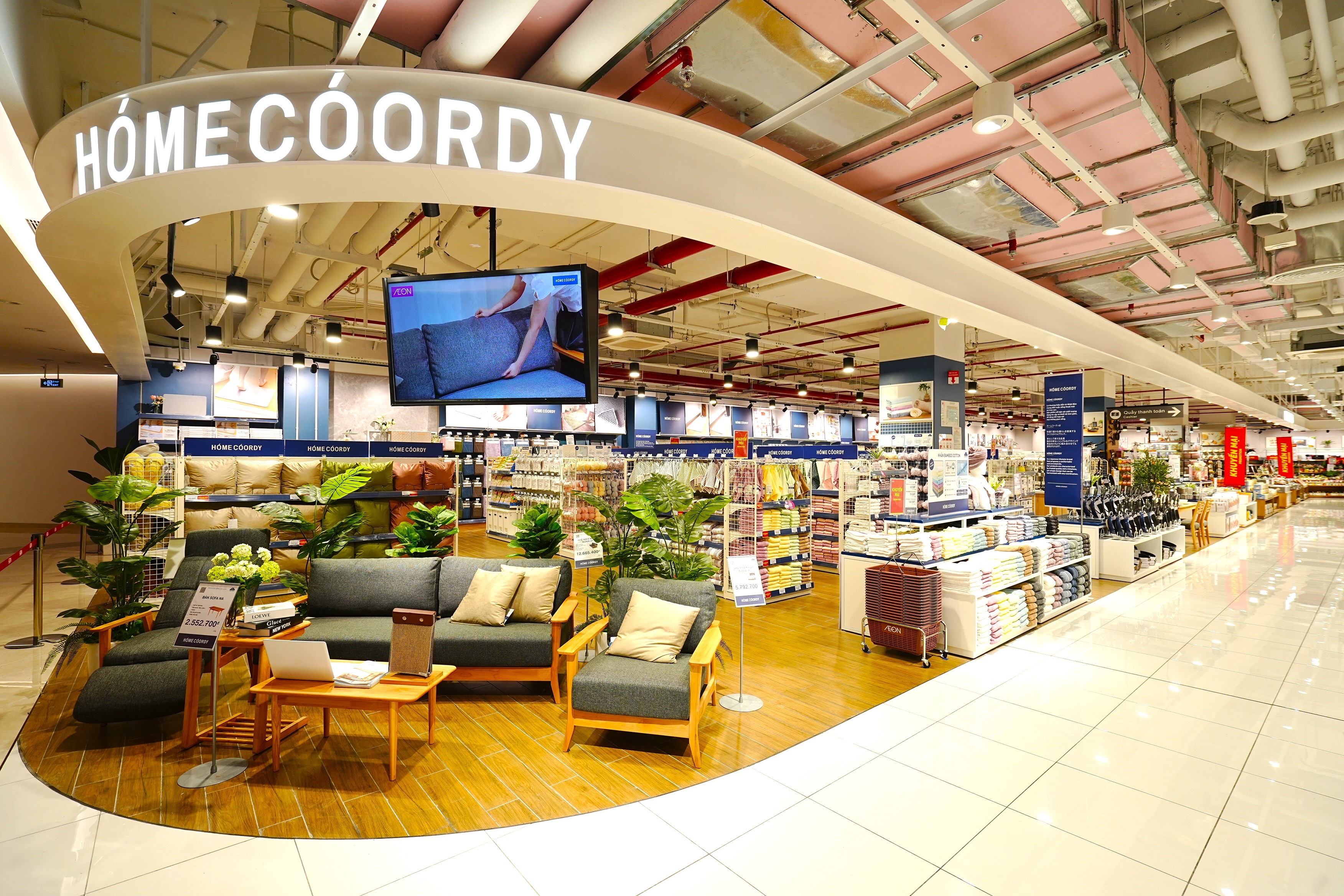 Khai trương Trung tâm Bách hoá tổng hợp và Siêu thị AEON Văn Giang