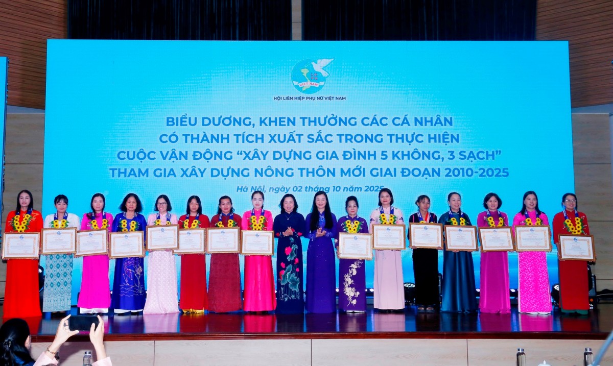 Hàng triệu phụ nữ được hỗ trợ an sinh, tiếp cận bảo hiểm y tế