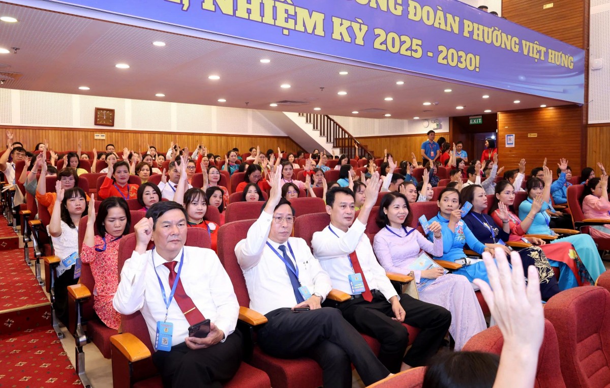 TRỰC TUYẾN: Đại hội Công đoàn phường Việt Hưng lần thứ I, nhiệm kỳ 2025 - 2030