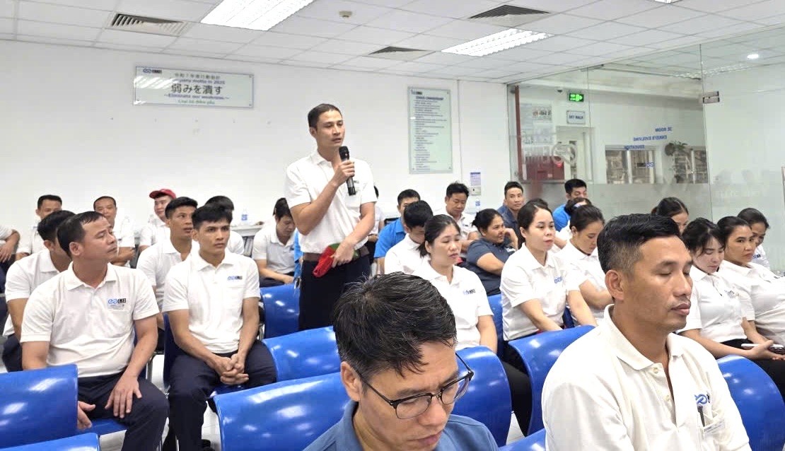 Đối thoại cởi mở, xây dựng quan hệ lao động hài hòa